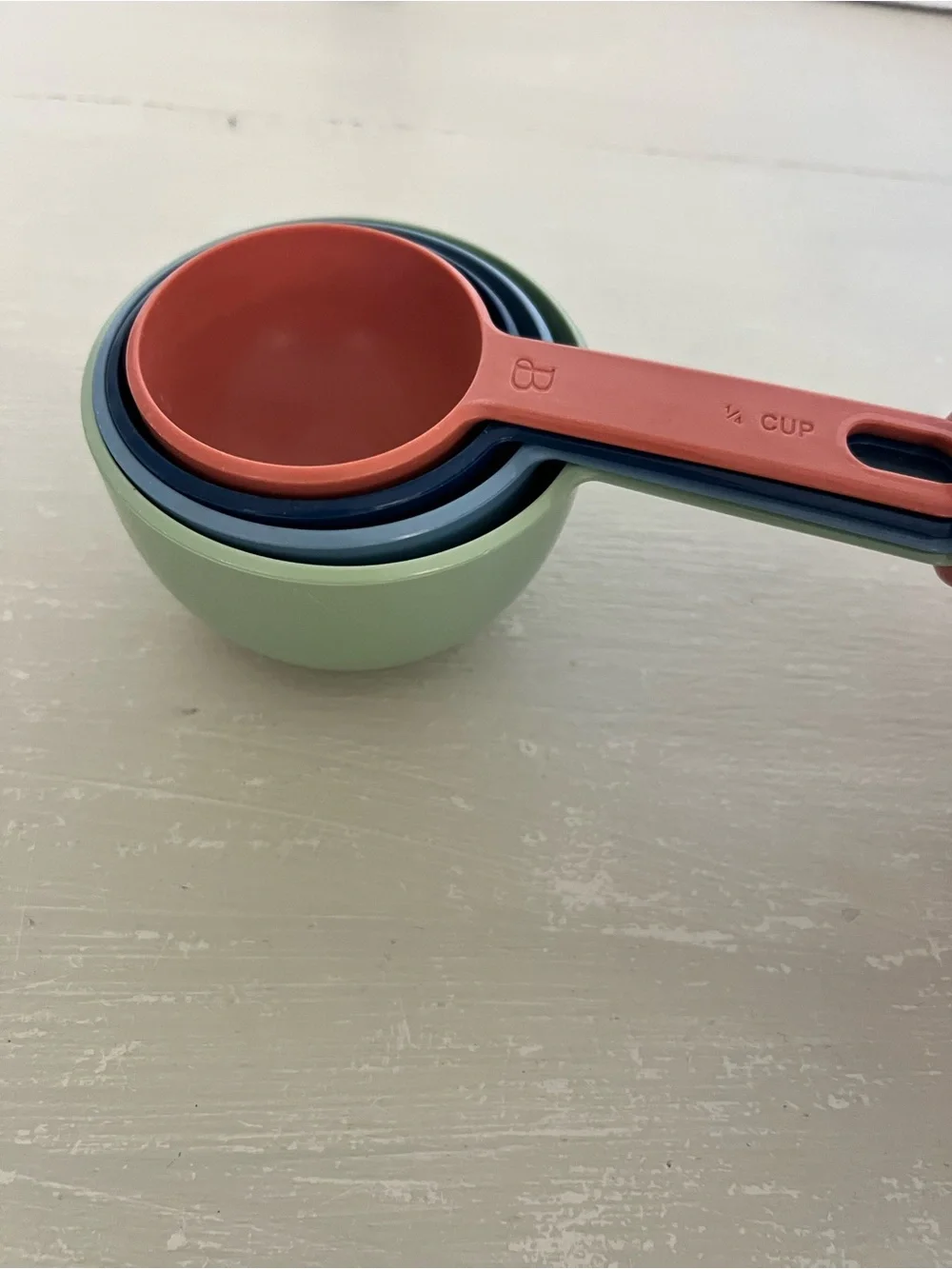 Beautiful by Drew Barrymore Measuring Cups & Floral Spatula Kitchen Set